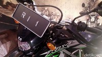 Motor tersebut tampil gagah dengan pelat RI 1.