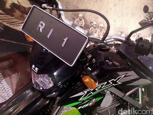 Presiden Jokowi yang Lagi Hobi Motoran