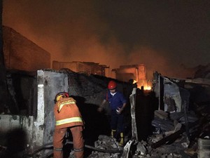 Kebakaran di Kebayoran Lama, 90 Keluarga Mengungsi