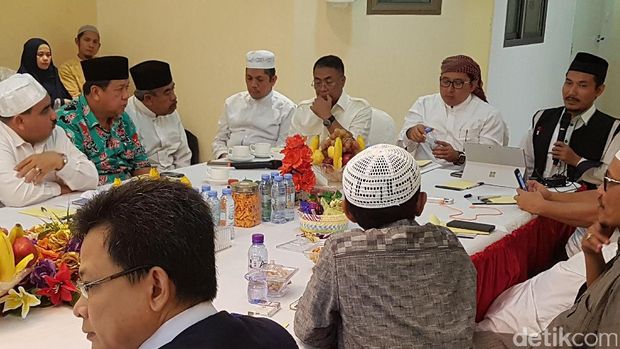 DPR ke Madinah: Soroti Pemondokan Jemaah Haji dan Makanan Basi