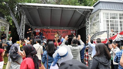 Dari Dangdutan Hingga Reggae, KBRI Austria Gelar Pesta Rakyat