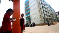 Sebelumnya Pemprov DKI menyampaikan banyaknya tunggakan sewa rumah susun di Ibu Kota. Tunggakan sewa rusun mencapai Rp 32 miliar pada Juni 2017.