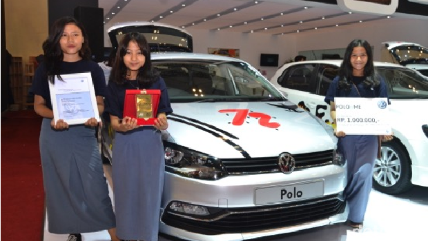 Ada Gambar Bung Karno di Mobil  VW Polo