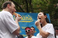Hati-Hati! Konsumsi 13 Makanan Berbahaya di Dunia Ini Bisa Sebabkan Sakit hingga Kematian (1)