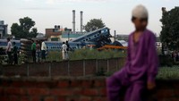 Juru bicara departemen kereta api bagian India Utara, Neeraj Sharma menyatakan penyebab pasti dari kecelakaan ini belum diketahui. /Reuters