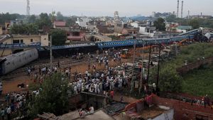 Potret Kecelakaan Kereta Mengerikan di India 