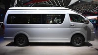 Dari segi eksterior Hiace Covid-19 ini tampak seperti Hiace lainnya. Foto: Dok. Toyota.