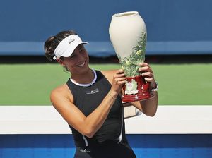 Muguruza Juara Usai Habisi Halep