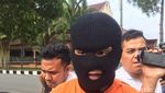 Berpenutup Kepala, Ini Ringgo Si Penghina Jokowi dan Kapolri