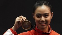 Lindswell Kwok, meraih gelar juara dunia wushu untuk kali keempatnya tahun ini di Rusia. Dia juga menyumbangkan medali emas untuk Indonesia di SEA Games 2017. (Wahyu Putro A/Antara Foto)