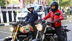 Gaya Para Seleb dan Tunggangannya saat Touring