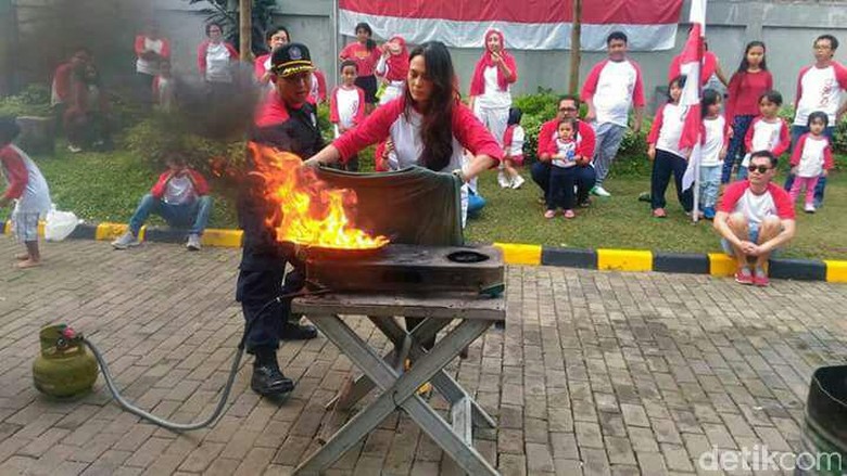 Jangan Panik, Begini Penanganan Awal Saat Tabung Gas Bocor Jangan Panik, Begini Penanganan Awal Saat Tabung Gas Bocor