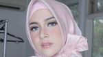 Berhijab, Nina Zatulini Makin Cantik?