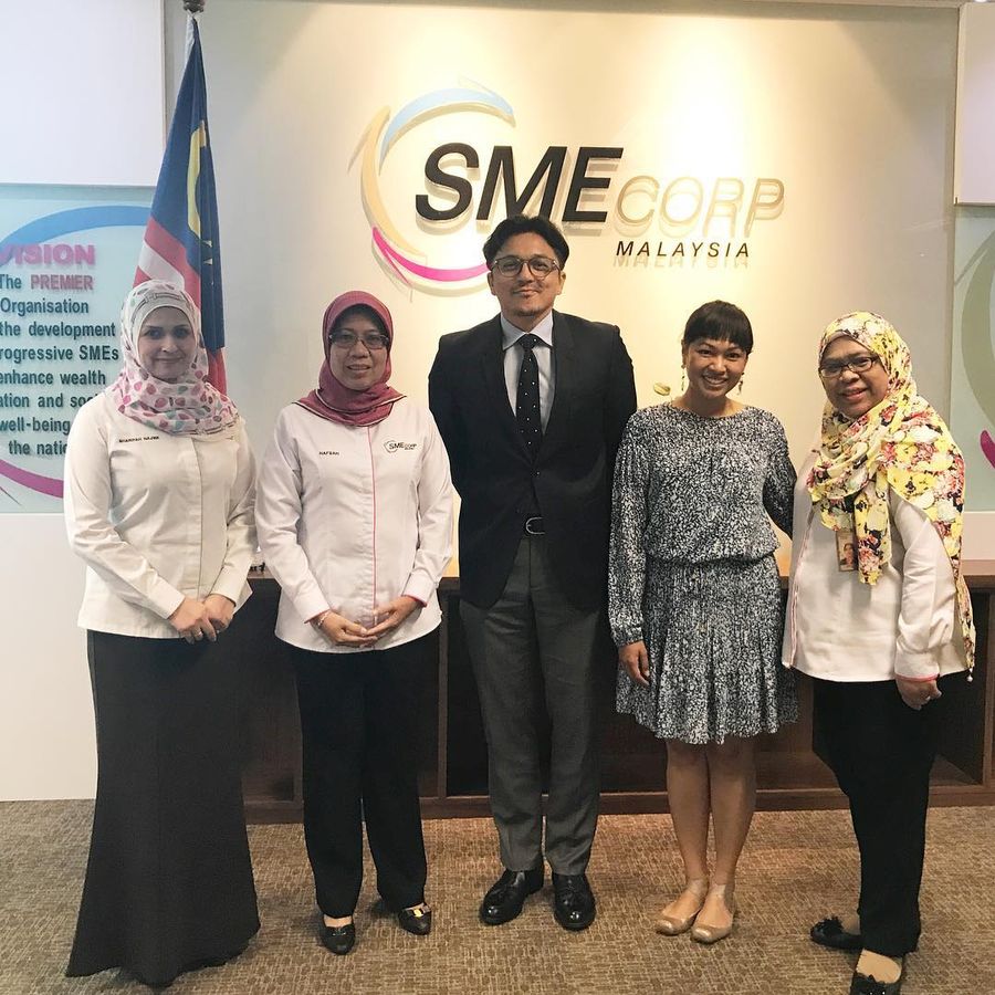 Foto Sisi Lain Engku Emran Pria Malaysia Kekasih Laudya Cynthia Bella Foto 10