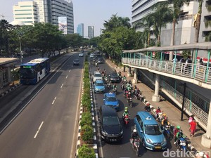 Soal Larang Pemotor Melintas, Jalan Sudirman Lebih Siap