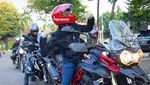 Gaya Para Seleb dan Tunggangannya saat Touring