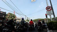 Pembatasan motor ini merupakan upaya untuk mengurangi kemacetan di kawasan Ibu Kota.