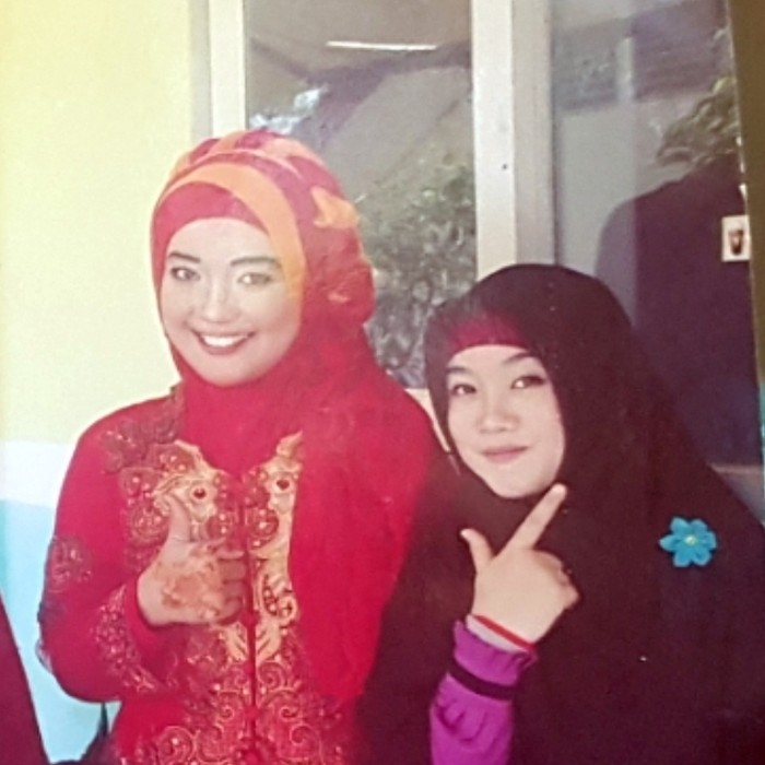 Sosok Neng Vinda di Mata Teman Kuliah