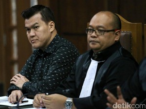 Teman SMP Laporkan Transaksi Penukaran Valas Andi Narogong ke PPATK
