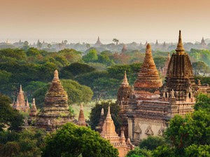 Turis AS Tewas Usai Jatuh dari Pagoda Myanmar Setinggi 6 Meter