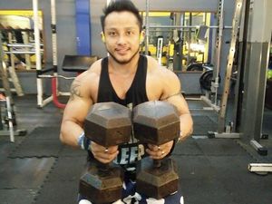 Potret Pria Bertubuh Kekar dan Berotot yang Dulunya Ternyata Wanita