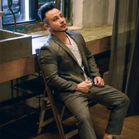 Awalnya ia memang memiliki keinginan untuk memiliki tubuh bugar dan berotot. Dengan nama barunya El Lye, ia pun memilih menjadi pria.Foto: Dok. Instagram el_lye_ipoh