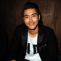 Чхве шивон. Siwon choi. Супер Джуниор Шивон. Чхве ши-вон 2021. Чхве Шивон super Junior.