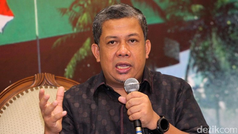 Anies Dicegah ke Podium, Fahri: Orang Sekitar Jokowi Amatiran! Anies Dicegah ke Podium, Fahri: Orang Sekitar Jokowi Amatiran!