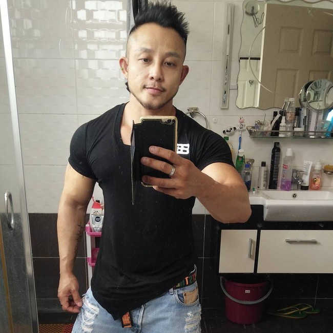 Melalui akun Instagramnya, pemilik nama asli Elaine Lye ini adalah seorang trangender. Foto: Dok. Instagram el_lye_ipoh