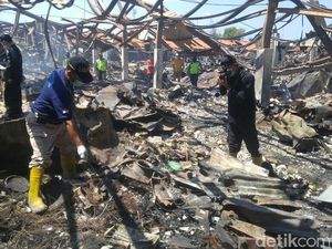 Cerita Pedagang yang Kiosnya Terbakar Pertama Kali di Pasar Kaliwungu