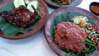 Masih mau coba ayam bakar taliwang sedap? Mampirlah ke Putera Lombok. Rasa pedas bumbu taliwangnya sedap berpadu plecing kangkung. Foto: dok.detikFood/Istimewa