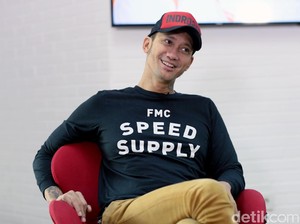 Ini Isi Surat Cinta Mieke Amalia untuk Tora Sudiro Selama di RSKO
