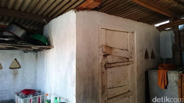 Sering Nangis Histeris, Suhena Dikurung di Kamar Selama 4 Tahun Sering Nangis Histeris, Suhena Dikurung di Kamar Selama 4 Tahun