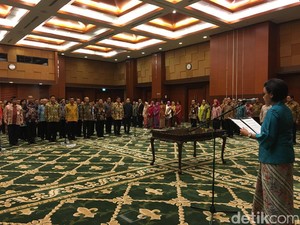 Sri Mulyani Lantik 37 Pejabat Kementerian Keuangan Sekaligus