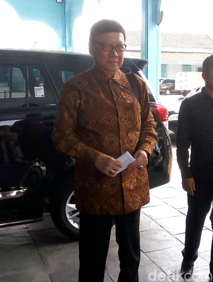 Tak Mau Gegabah Bubarkan Ormas, Mendagri: Bukti-buktinya Belum Kuat