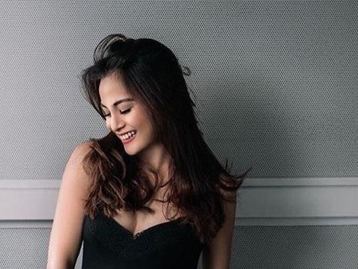 Hamil Besar Acha Septriasa Tetap Cantik Dan Seksi Nih Foto 5 