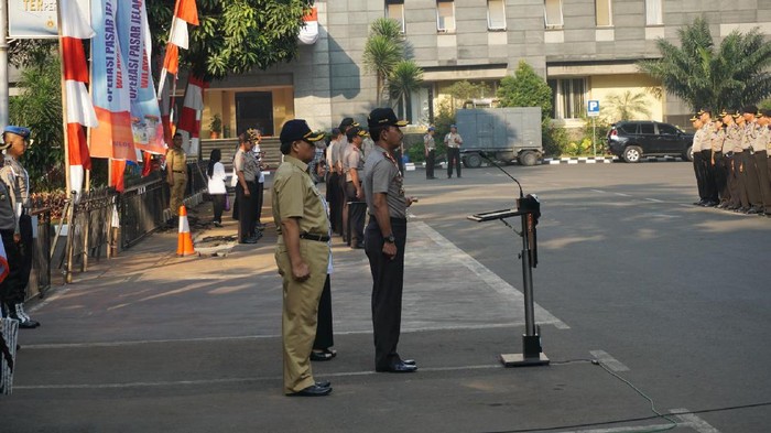 Kapolda Metro Luncurkan Operasi Pasar Jelang Idul Adha 2017