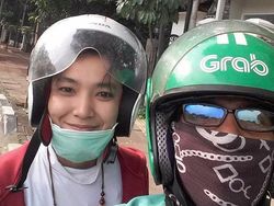 Bikin Iri, Penumpang Driver Ojek Online Ini Cantik-cantik