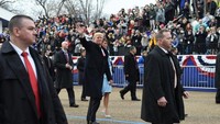 Secret Service saat mengamankan Trump/Foto: AFP