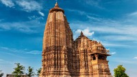 Jadi, erotisme dan seksualitas hanya ditampilkan 10 persen dari total relief candi. Karena, makna kamasutra di sini adalah hubungan lawan jenis dari manusia (Thinkstock)