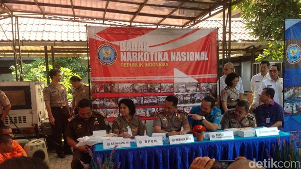 BNN Musnahkan 60 Kg Sabu dan 144 Ekstasi dari 7 Kasus