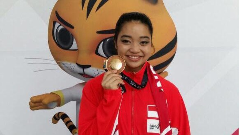 Juwita Niza Tambah Emas dari Wushu Juwita Niza Tambah Emas dari Wushu