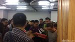 Foto: Sesaknya Pengunjung di GI karena Diskon Nike