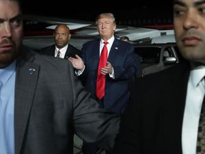 Ancaman Trump: Pemerintahan Tutup Jika Tembok Meksiko Batal Dibangun