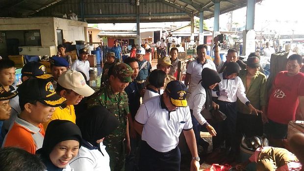 Pangarmabar berharap TPI Cilincing bisa menjadi wisata bahari.