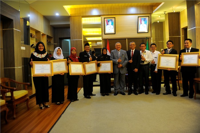 Guru dan Tenaga Pendidikan Sumsel Raih Penghargaan Nasional