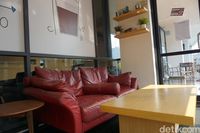 Bagian dalam kafe XCoffee di kawasan Tendean, Jakarta Selatan.