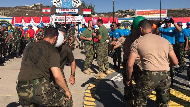 Serunya Lomba 17-an Prajurit TNI dengan Peacekeeper di Lebanon