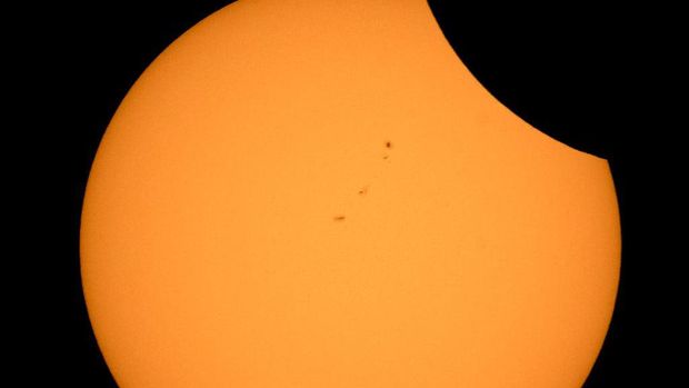Penampakan gerhana matahari total dari teleskop NASA. 