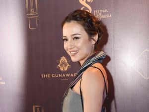 Gunung Agung Erupsi, Keluarga Julie Estelle Kesulitan Pulang ke Bali